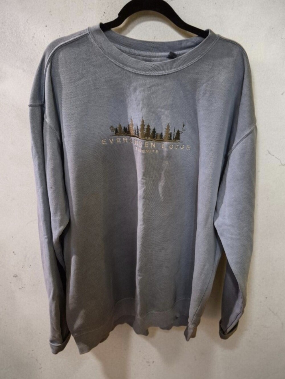 Evergreen Lodge Yosemite Embriodered Sweatshirt